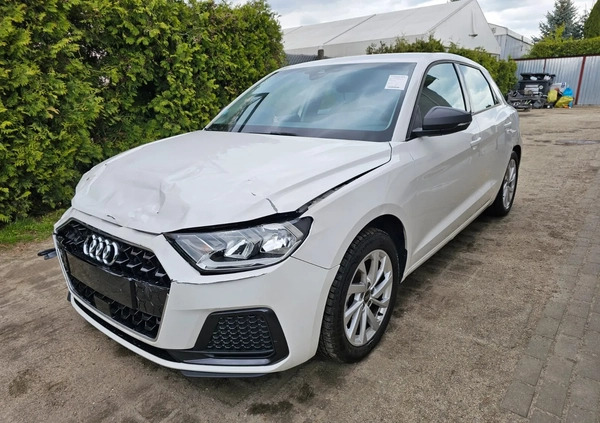 Audi A1 cena 51900 przebieg: 12000, rok produkcji 2022 z Chodzież małe 172